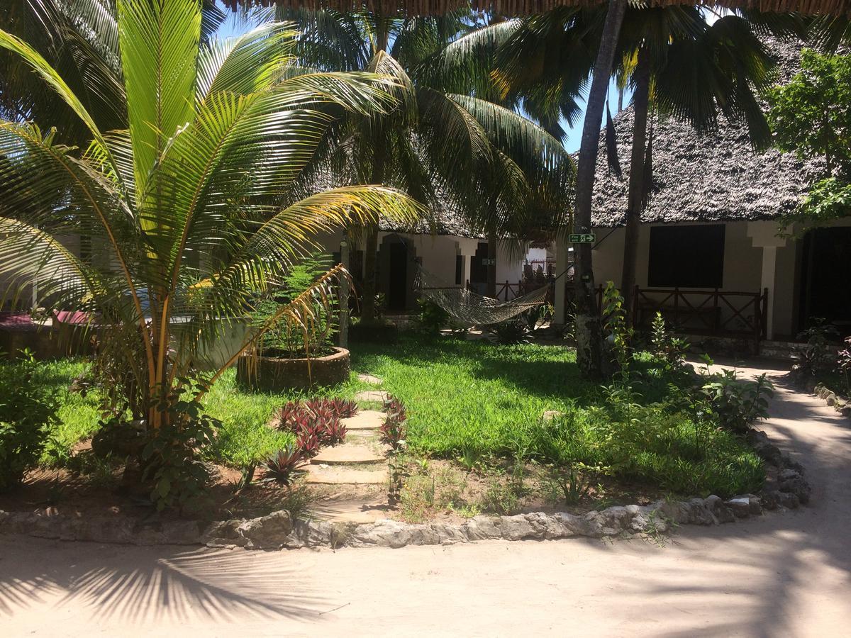 Kicheko Bungalows Nungwi Exterior foto